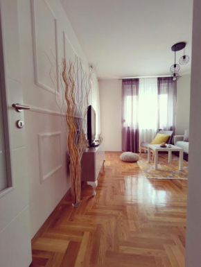 Apartman Lea